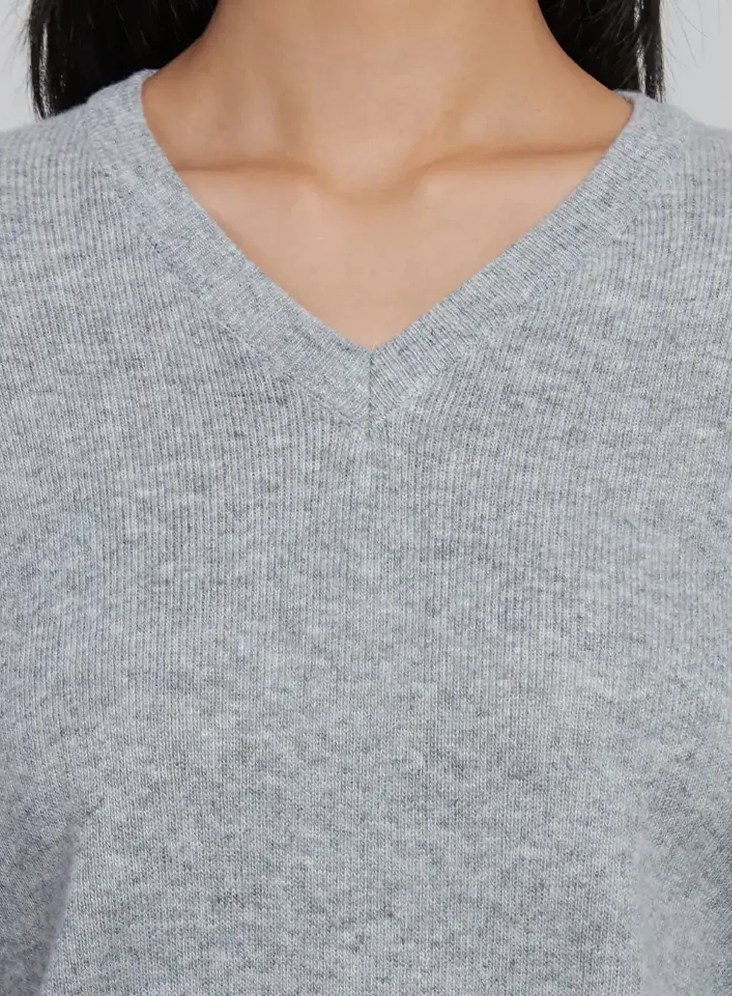 V-Neck Knit Sweater ID516 - Image 4