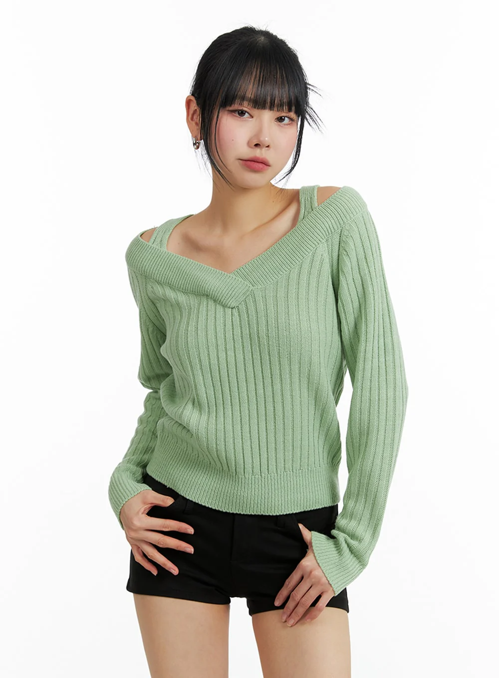 V-Neck Lace Ruched Long Sleeve Top IF402 - Image 4