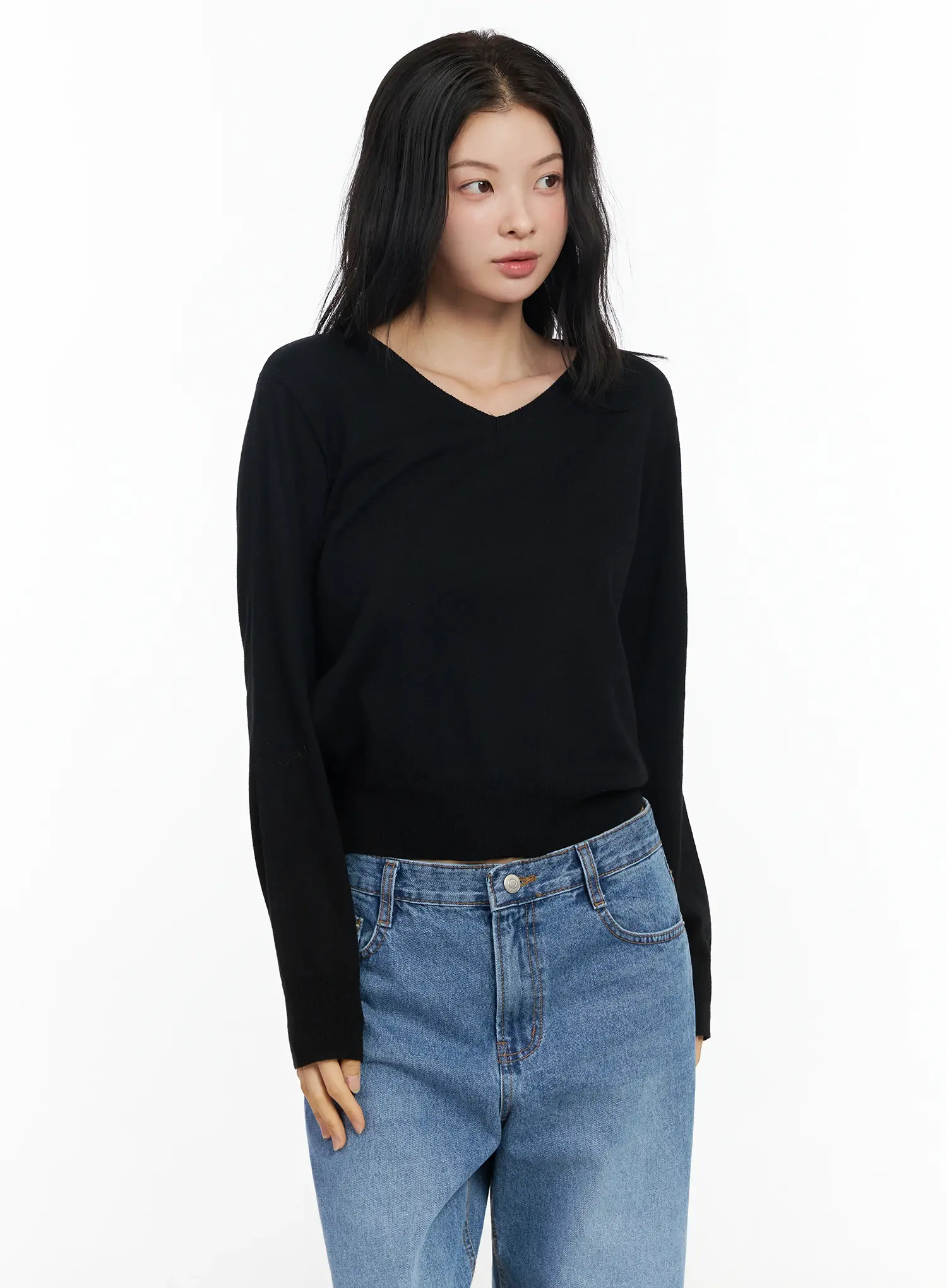 V-Neck Loose-Fit Knit IM524 - Image 13