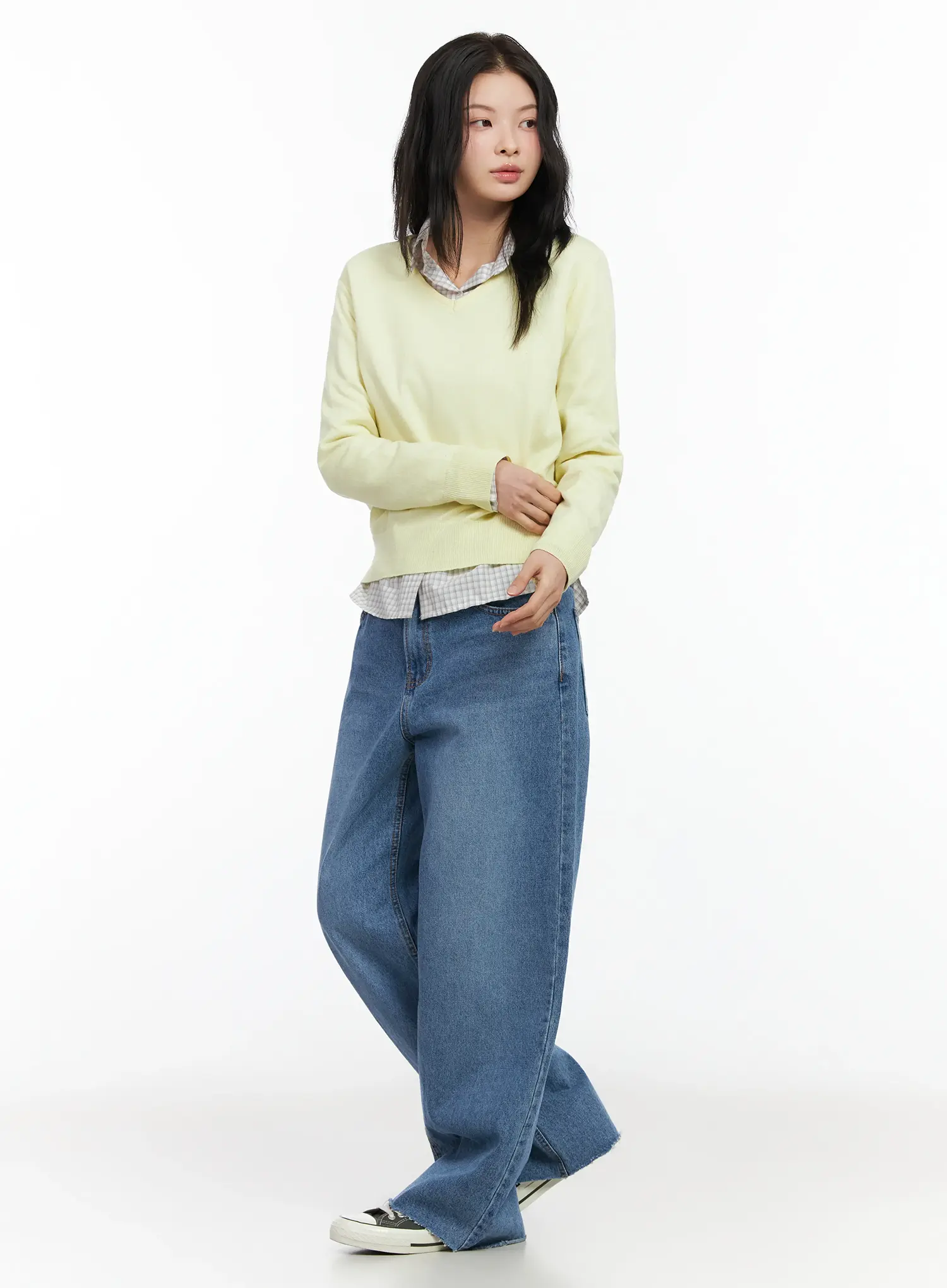 V-Neck Loose-Fit Knit IM524 - Image 6