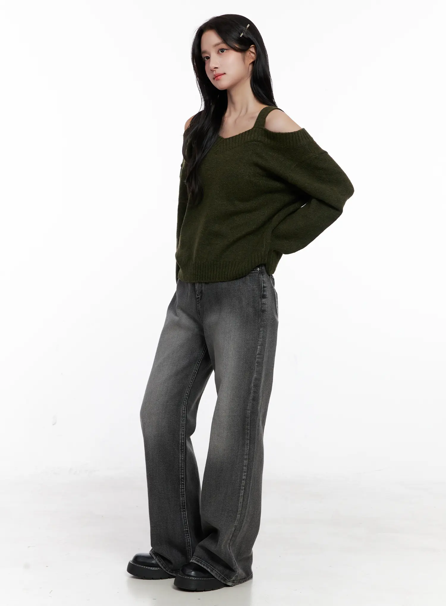 V-Neck Off-Shoulder Knit Sweater CO524 - Image 4