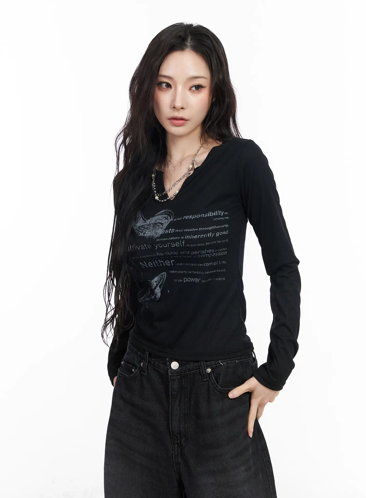 V-Neck Ribbed Graphic Long Sleeve Top CM519 - Image 2