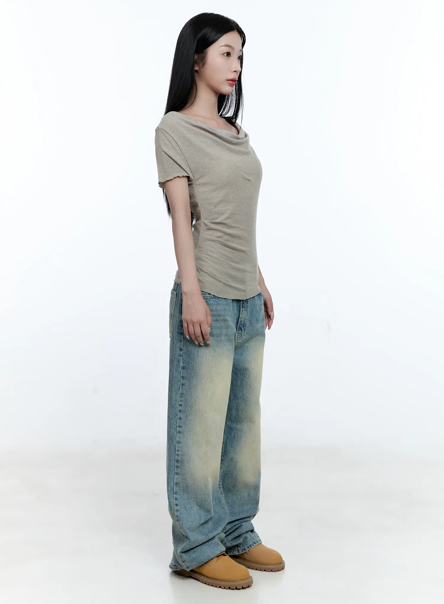 Versatile Off-Shoulder Shirred Top CG507 - Image 10