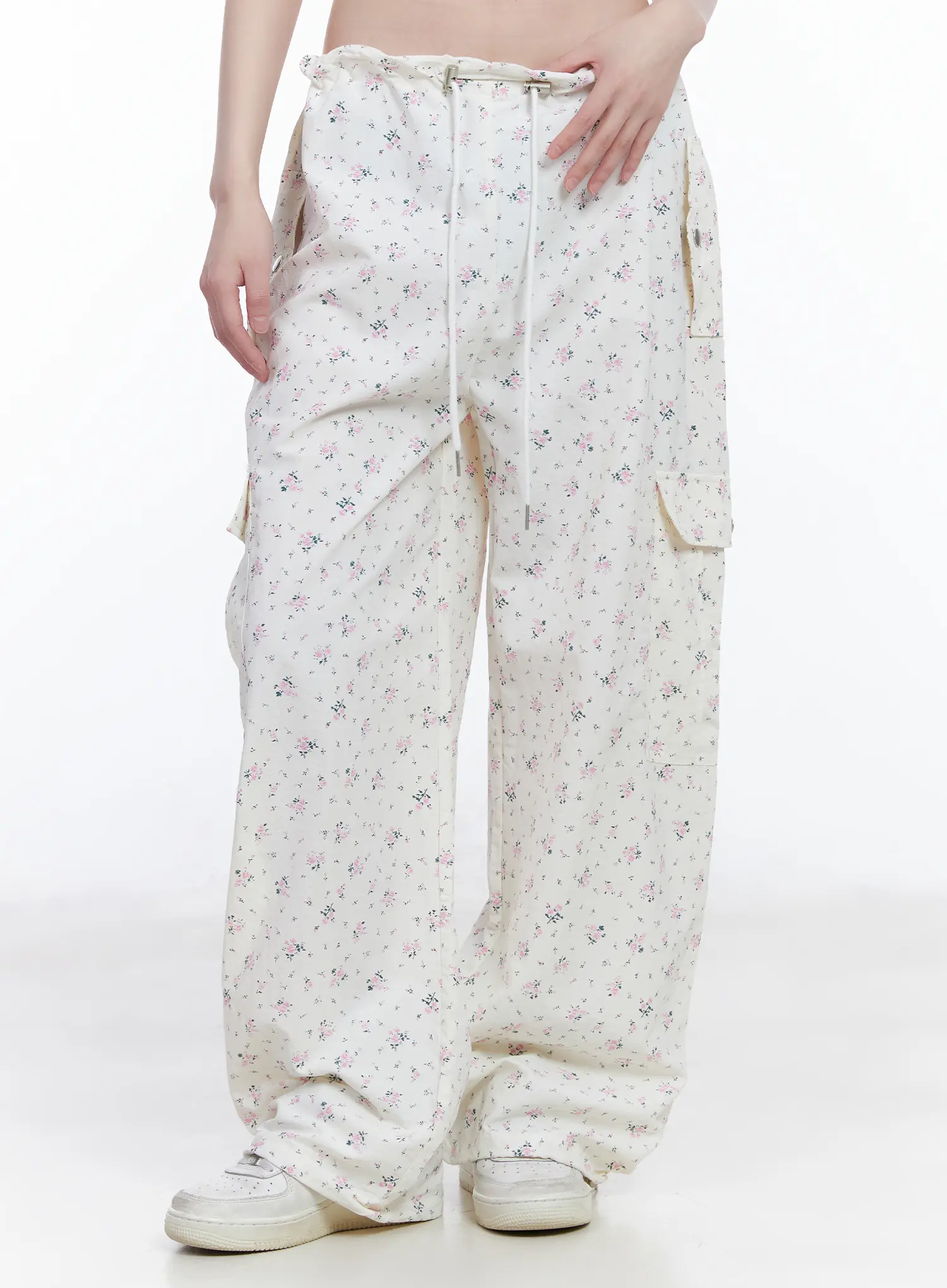 Vintage Floral Wide-Leg Pants CM526 - Image 2