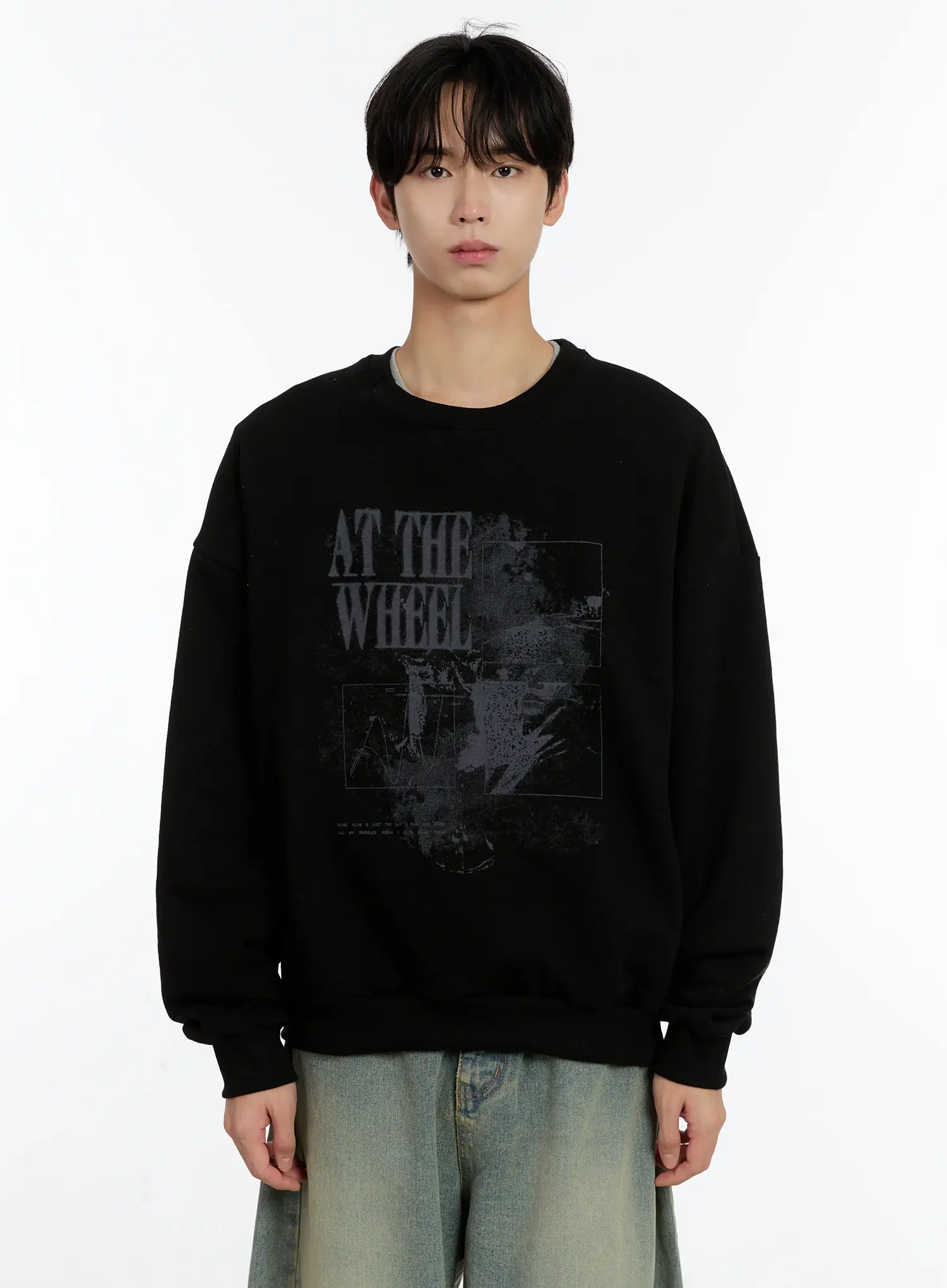 Vintage Graphic Crewneck Sweatshirt ID502 - Image 14