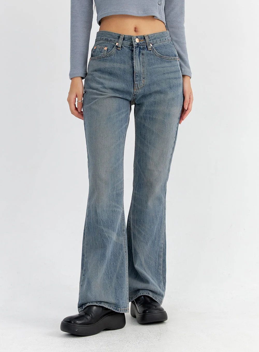 Vintage Washed Bootcut Jeans CO325 - Image 9