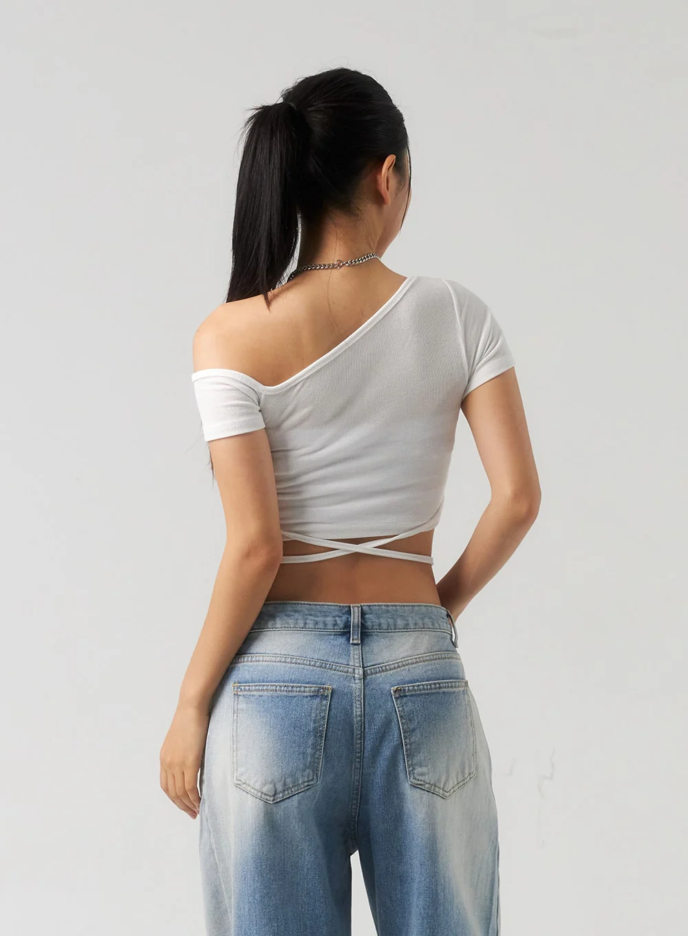 Waist Strap Cropped Tee CU326 - Image 6