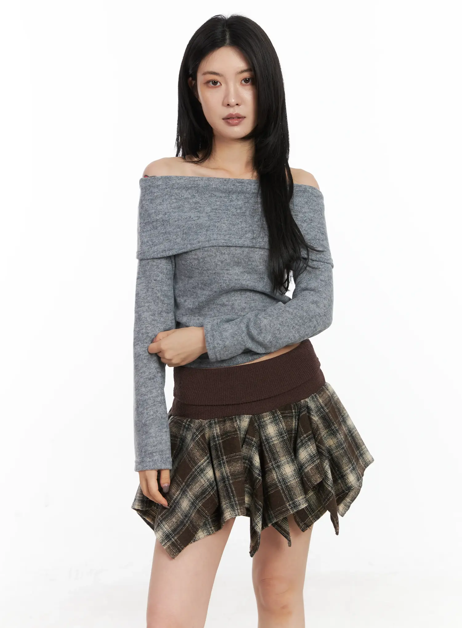 Warm Off-Shoulder Crop Top CN528 - Image 8