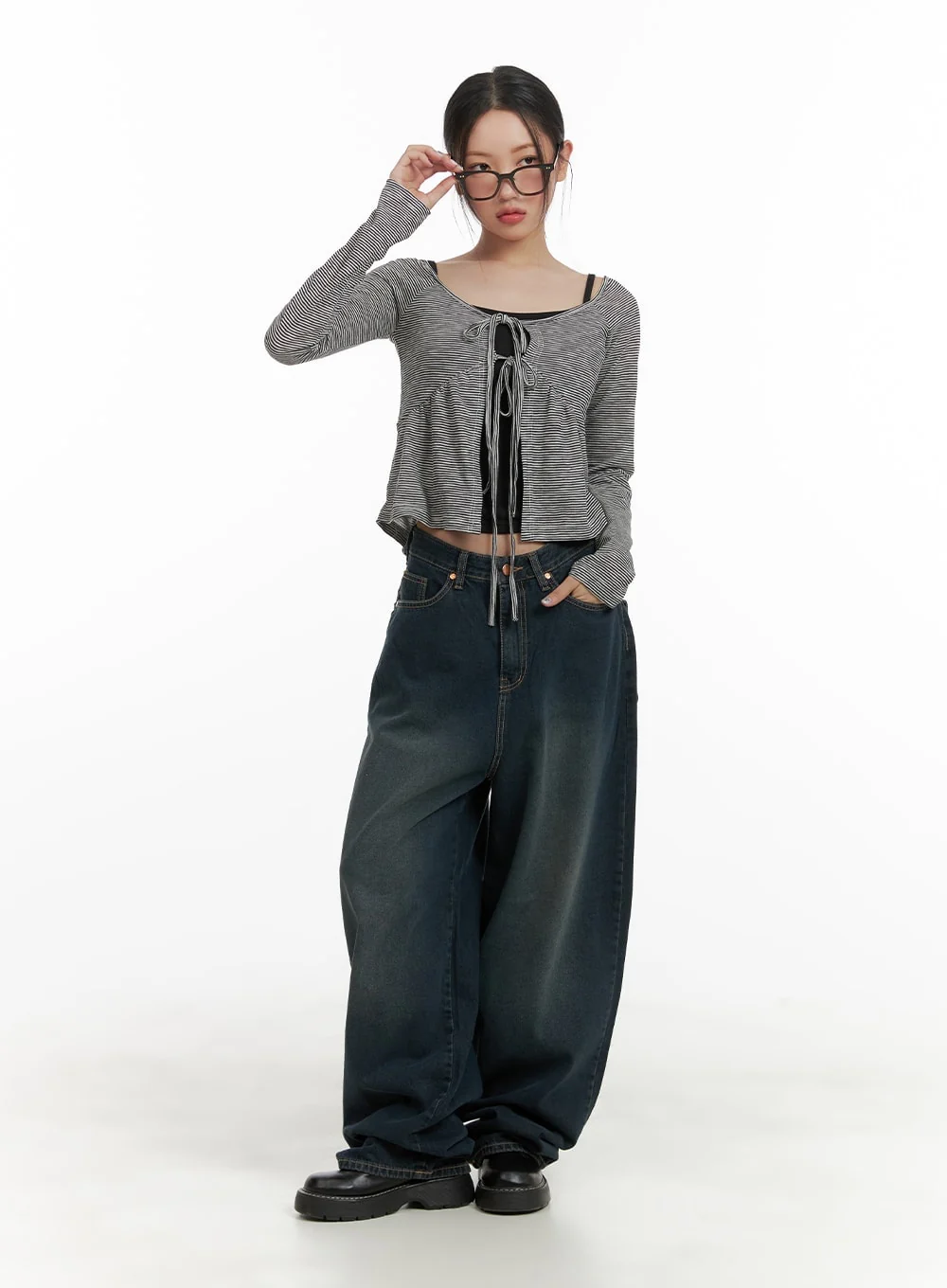 Washed Denim Baggy Jeans CA415 - Image 2