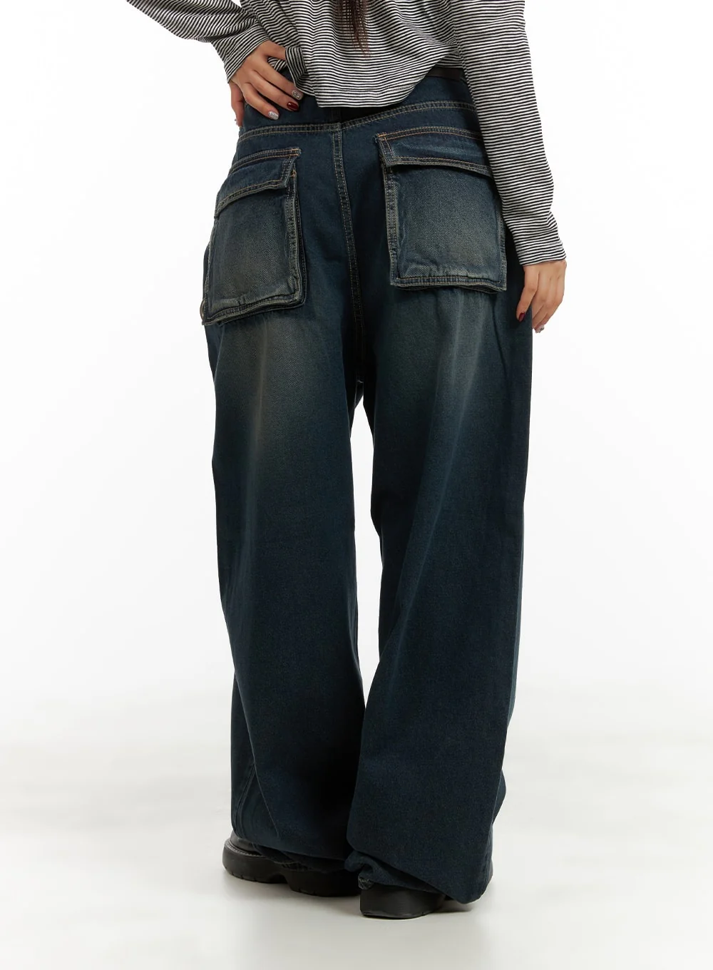 Washed Denim Baggy Jeans CA415 - Image 4