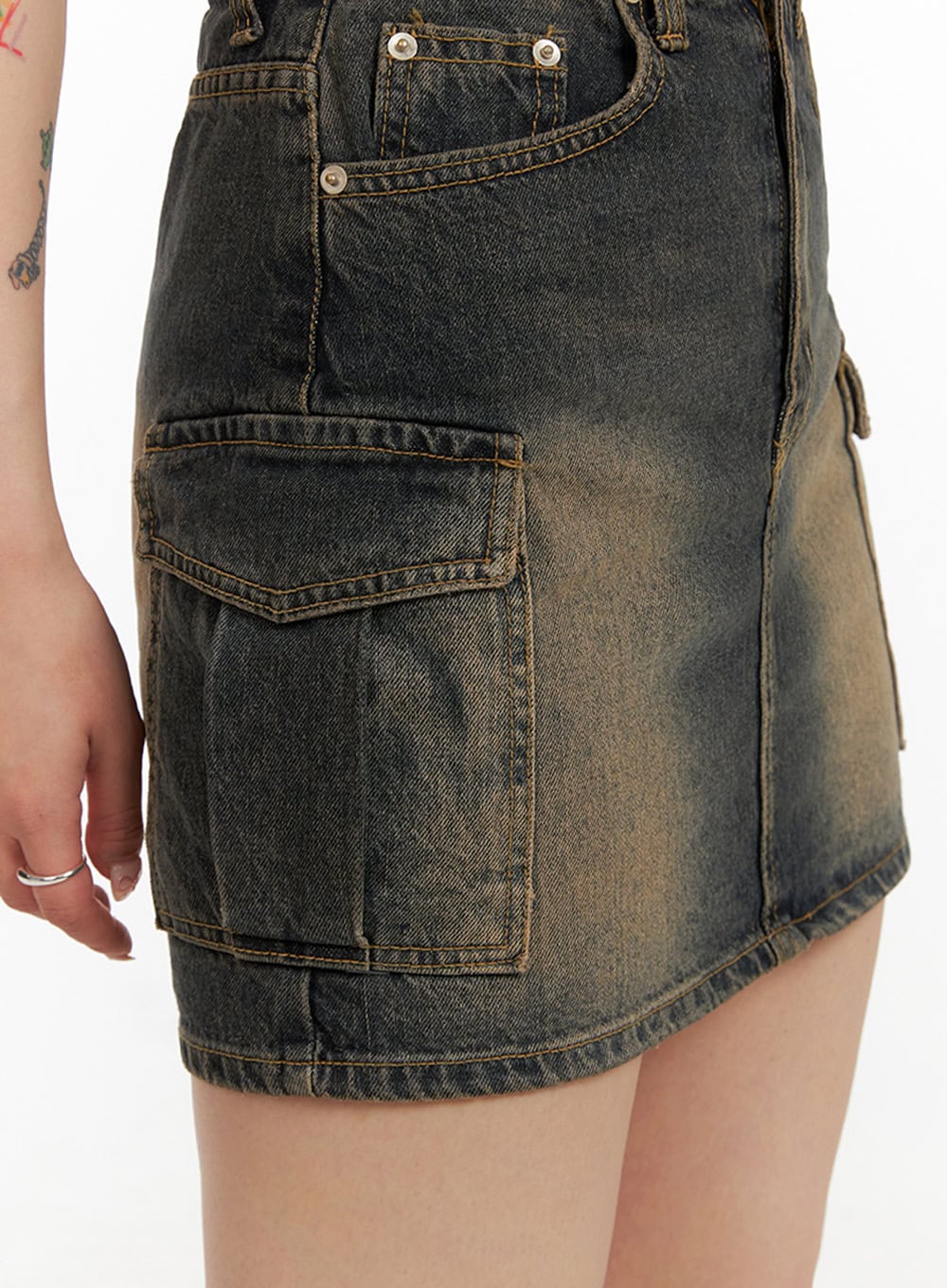 Washed Denim Cargo Mini Skirt IY410 - Image 4