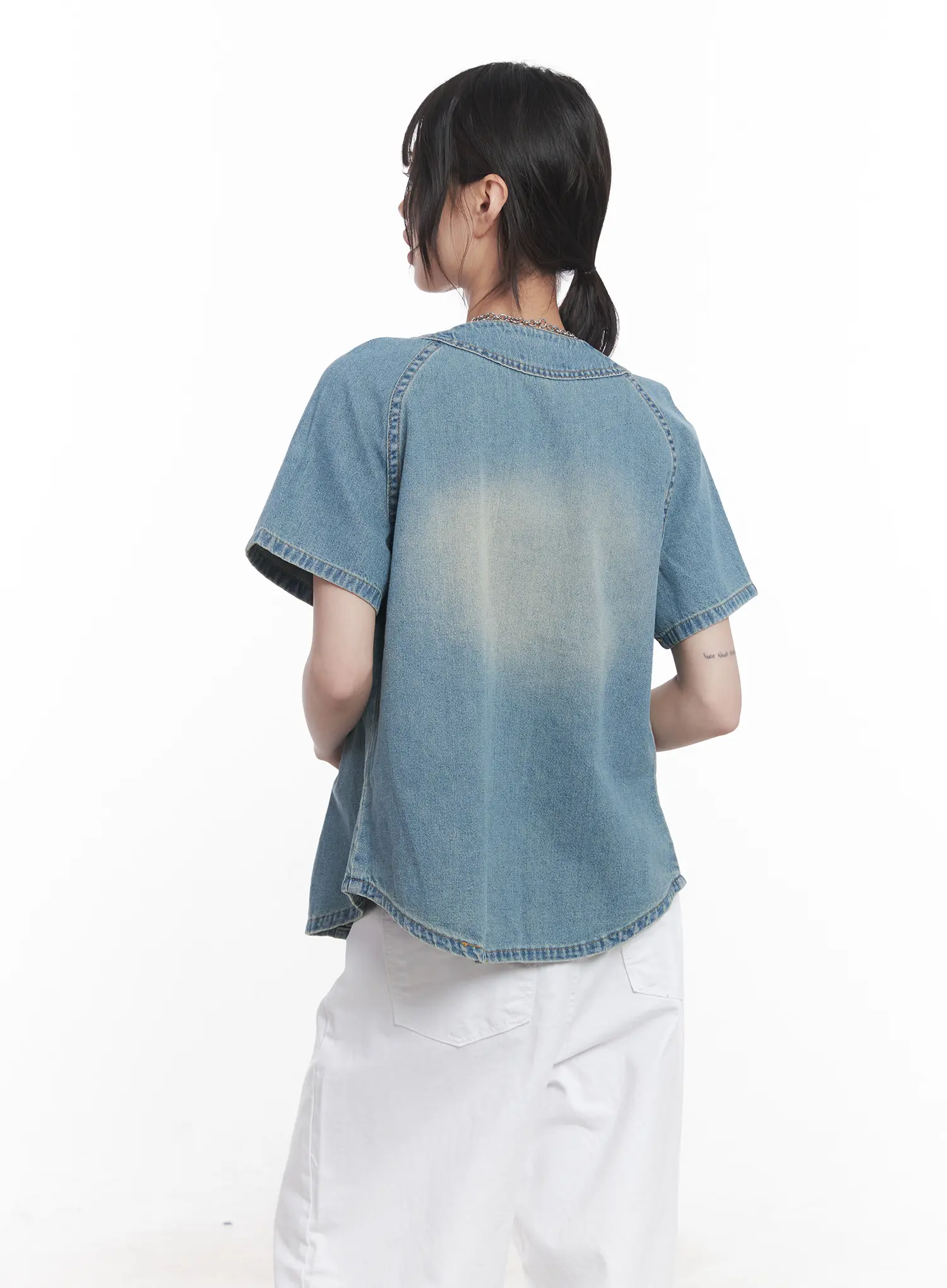Washed Denim Short-Sleeve Shirt CU520 - Image 6