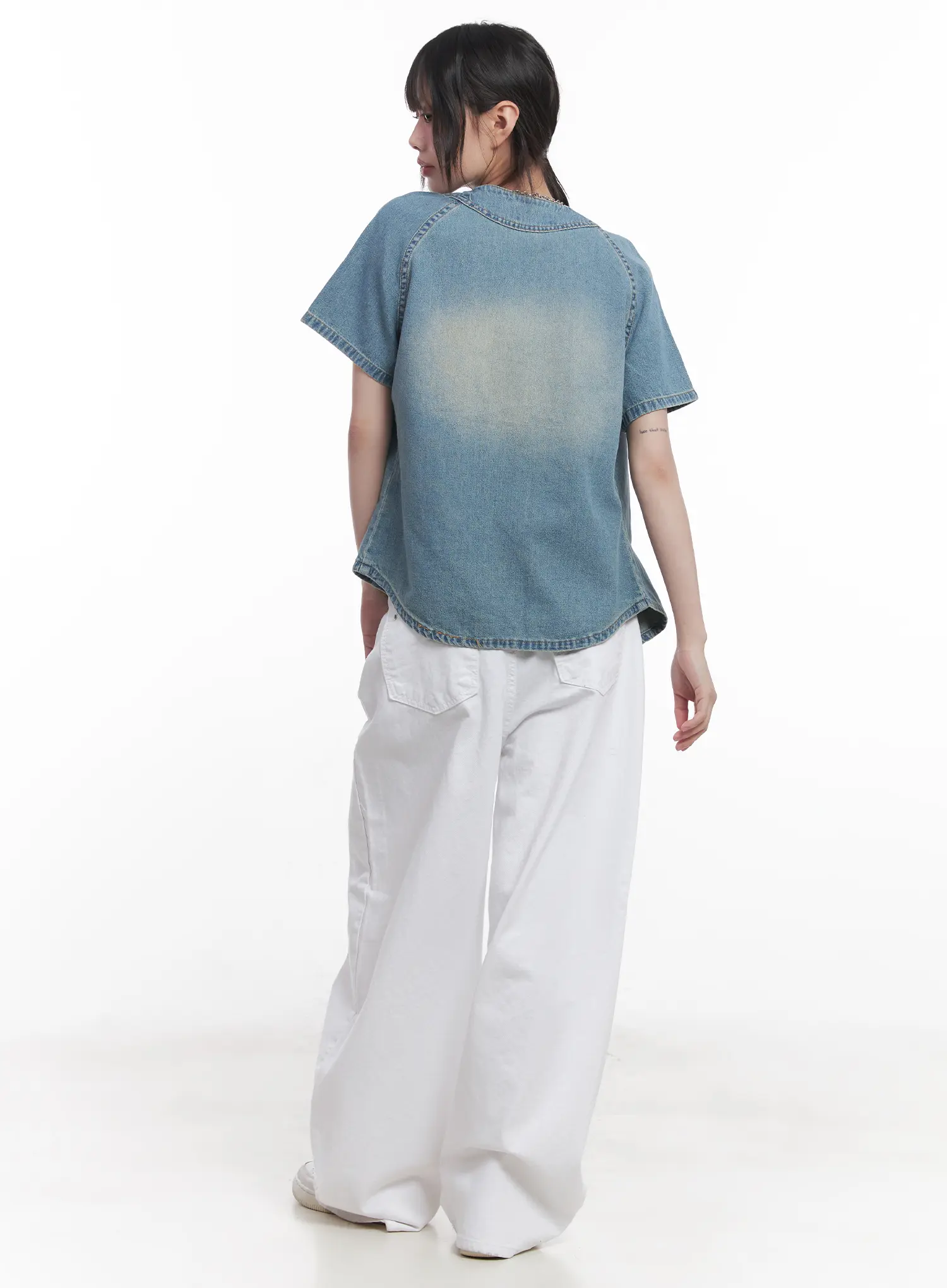 Washed Denim Short-Sleeve Shirt CU520 - Image 7