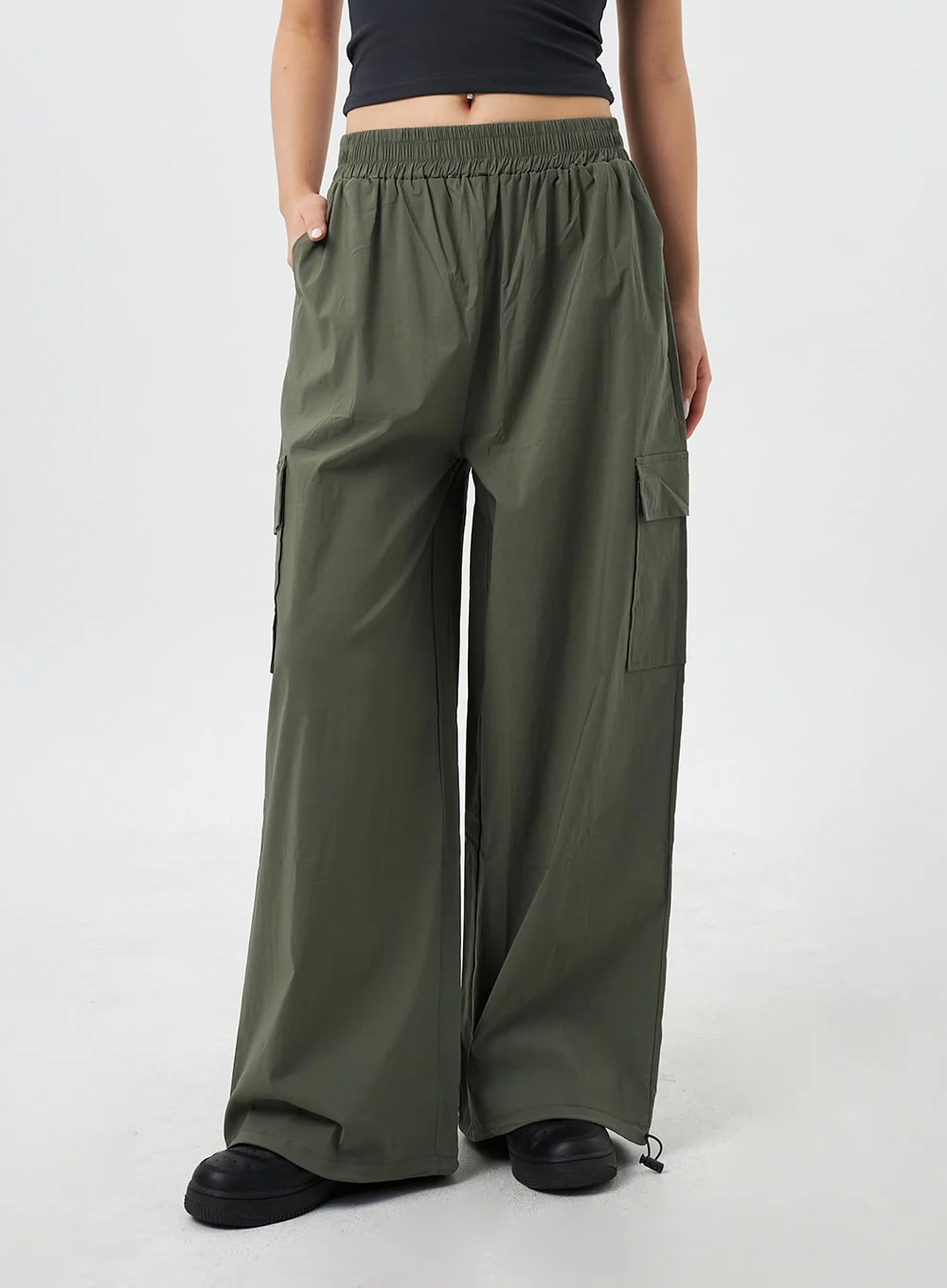 Wide Cargo Track Pants CY308 - Image 12