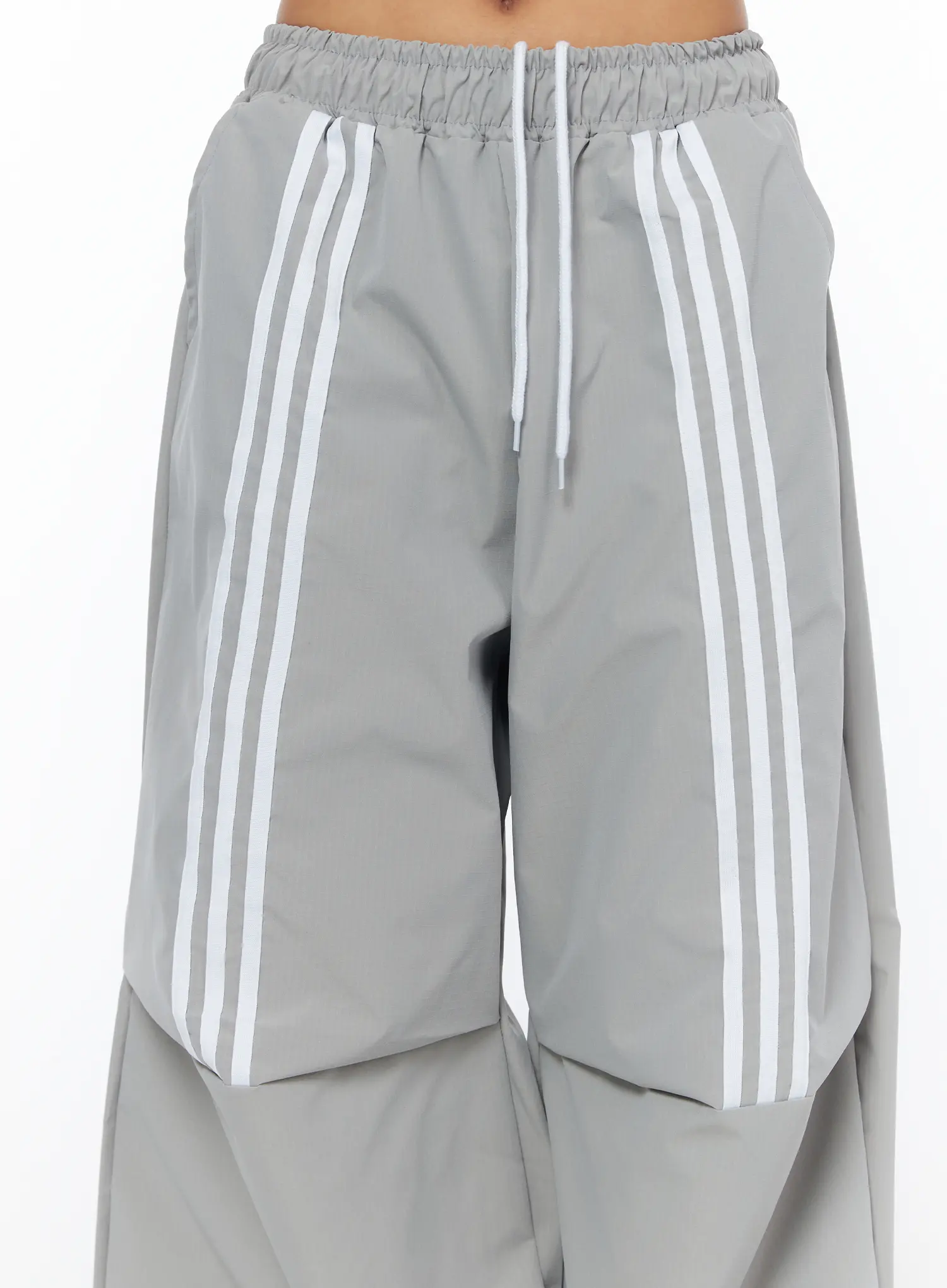 Wide Leg Athletic Pants with Stripe Detail CA516 - Image 8