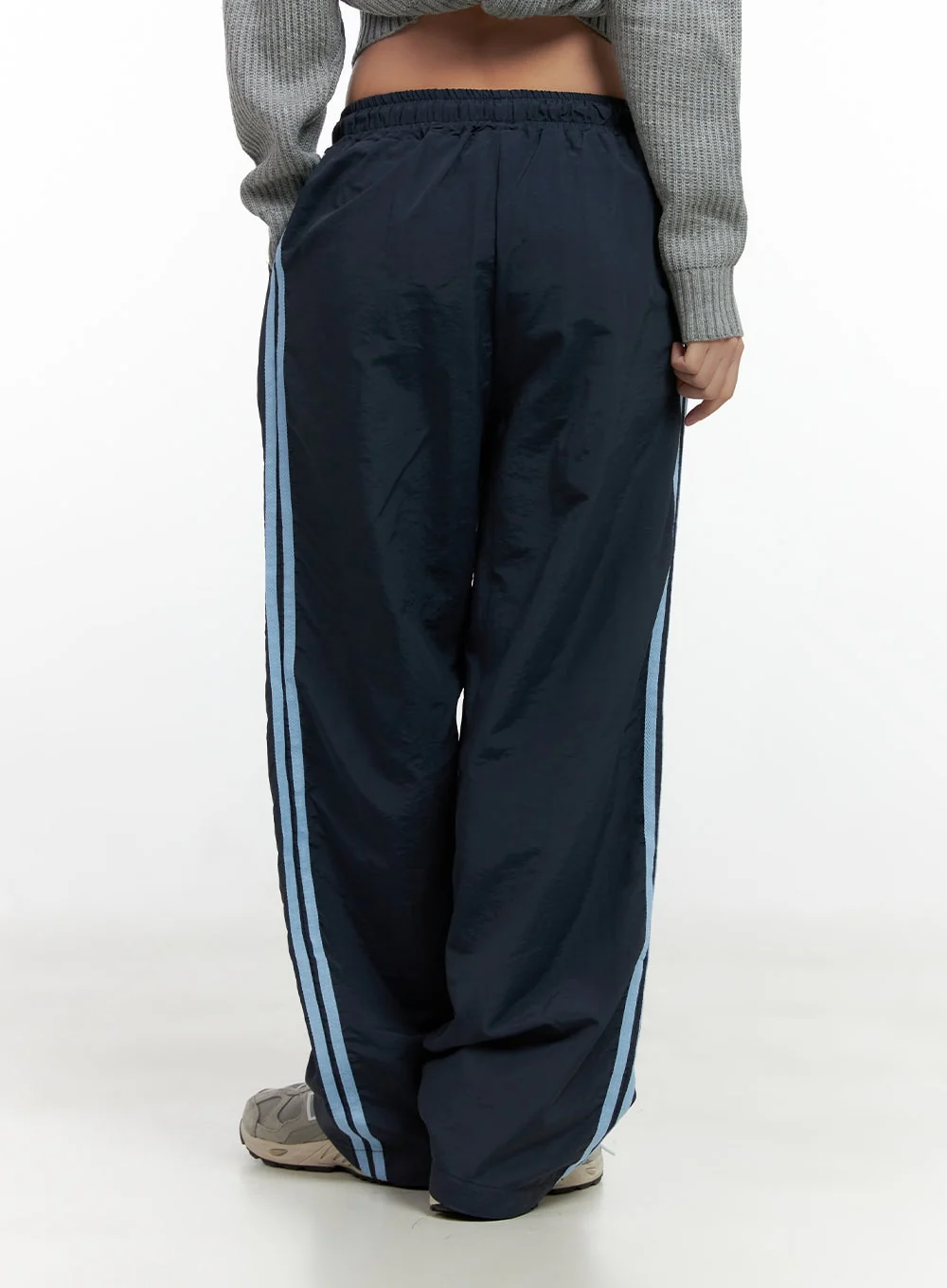 Wide-Leg Contrast Track Pants CN412 - Image 6