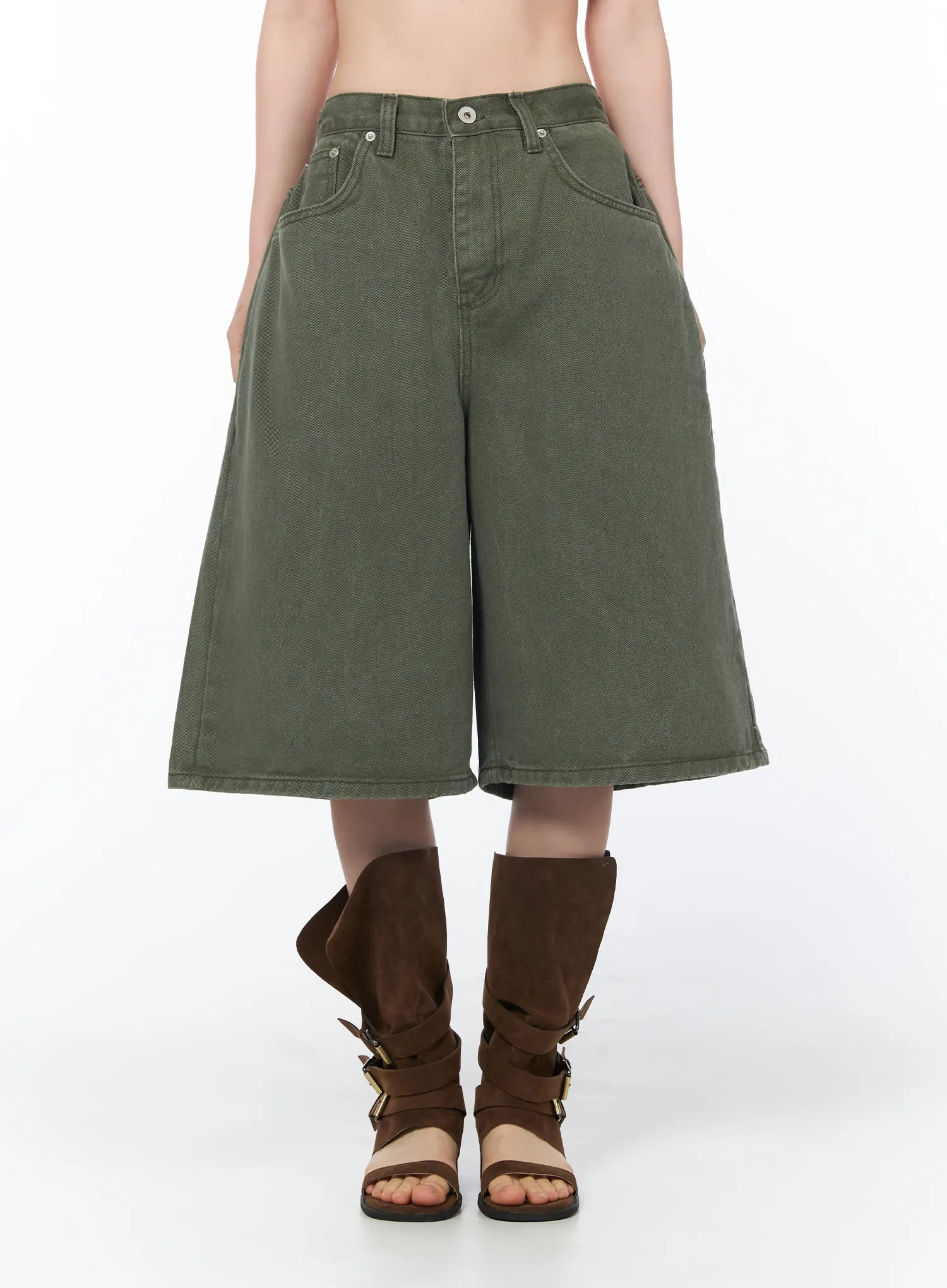 Wide Leg Cotton Bermuda Shorts CY506 - Image 9