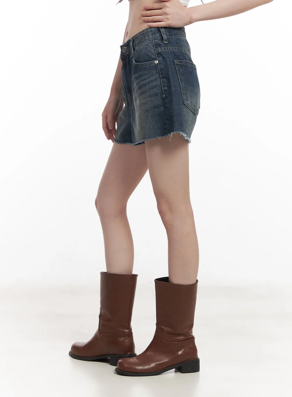 Wide-Leg Denim Shorts CY520 - Image 3