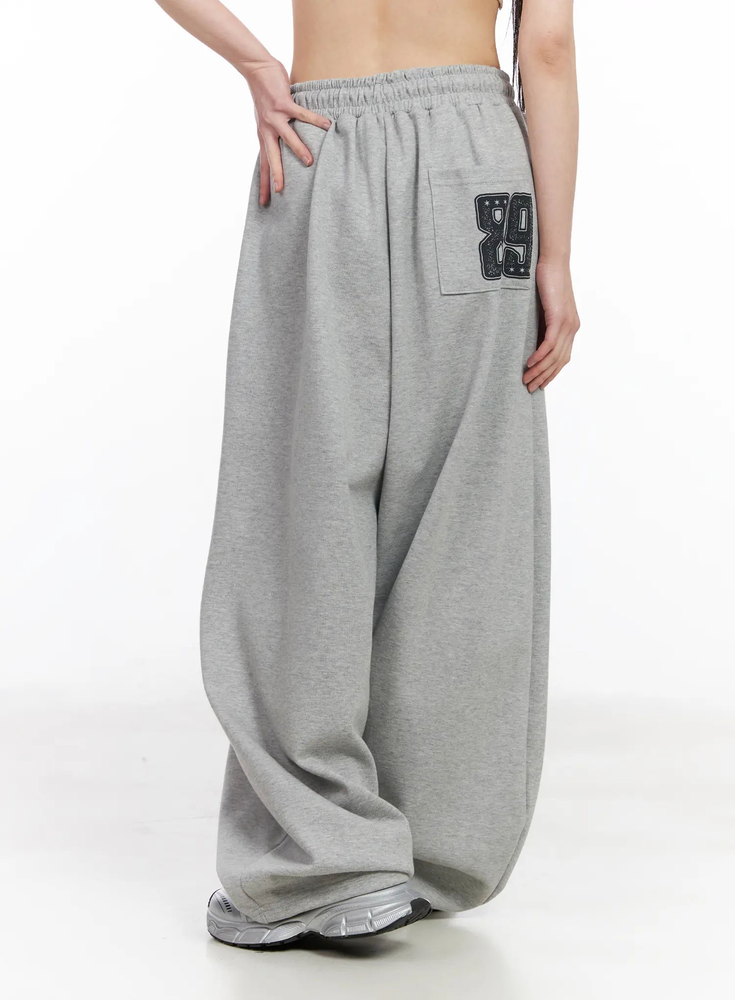 Wide Leg Graphic Sweatpants CF518 - Image 6