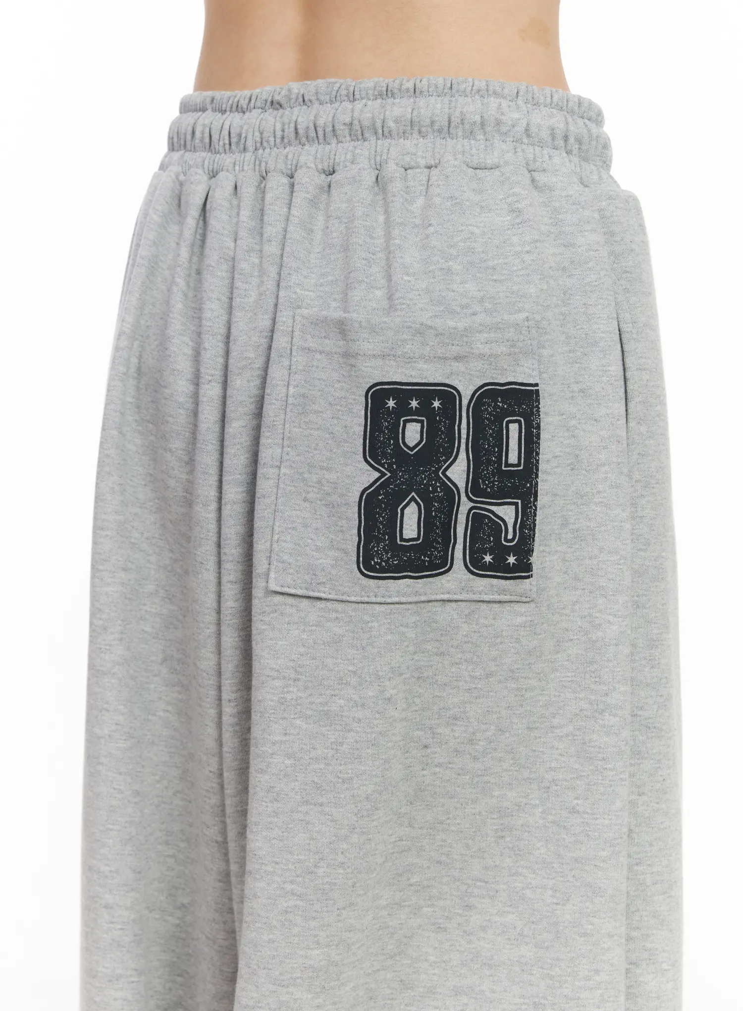 Wide Leg Graphic Sweatpants CF518 - Image 9