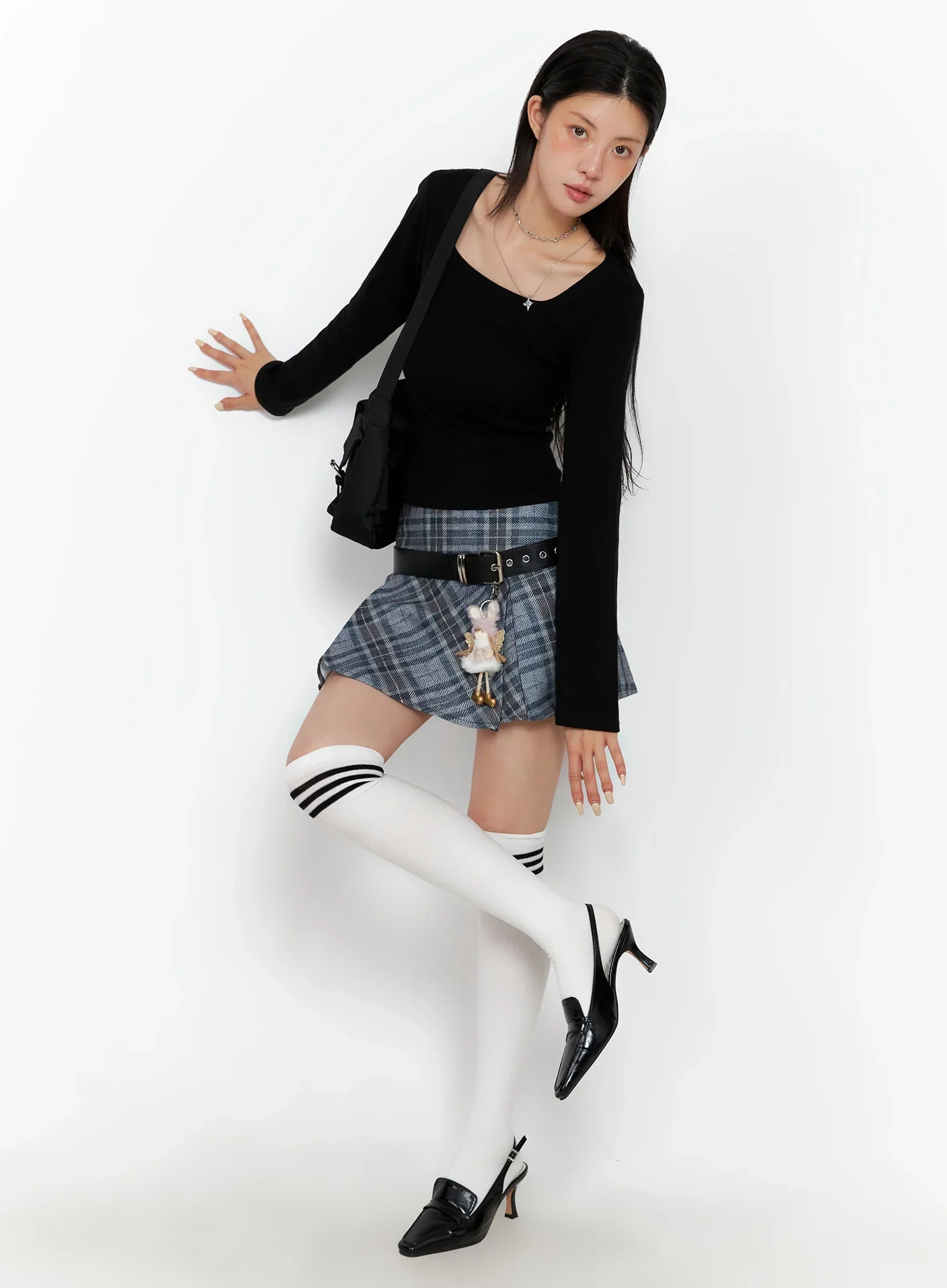 Wide Neck Fitted Long Sleeve Top IS508 - Image 10