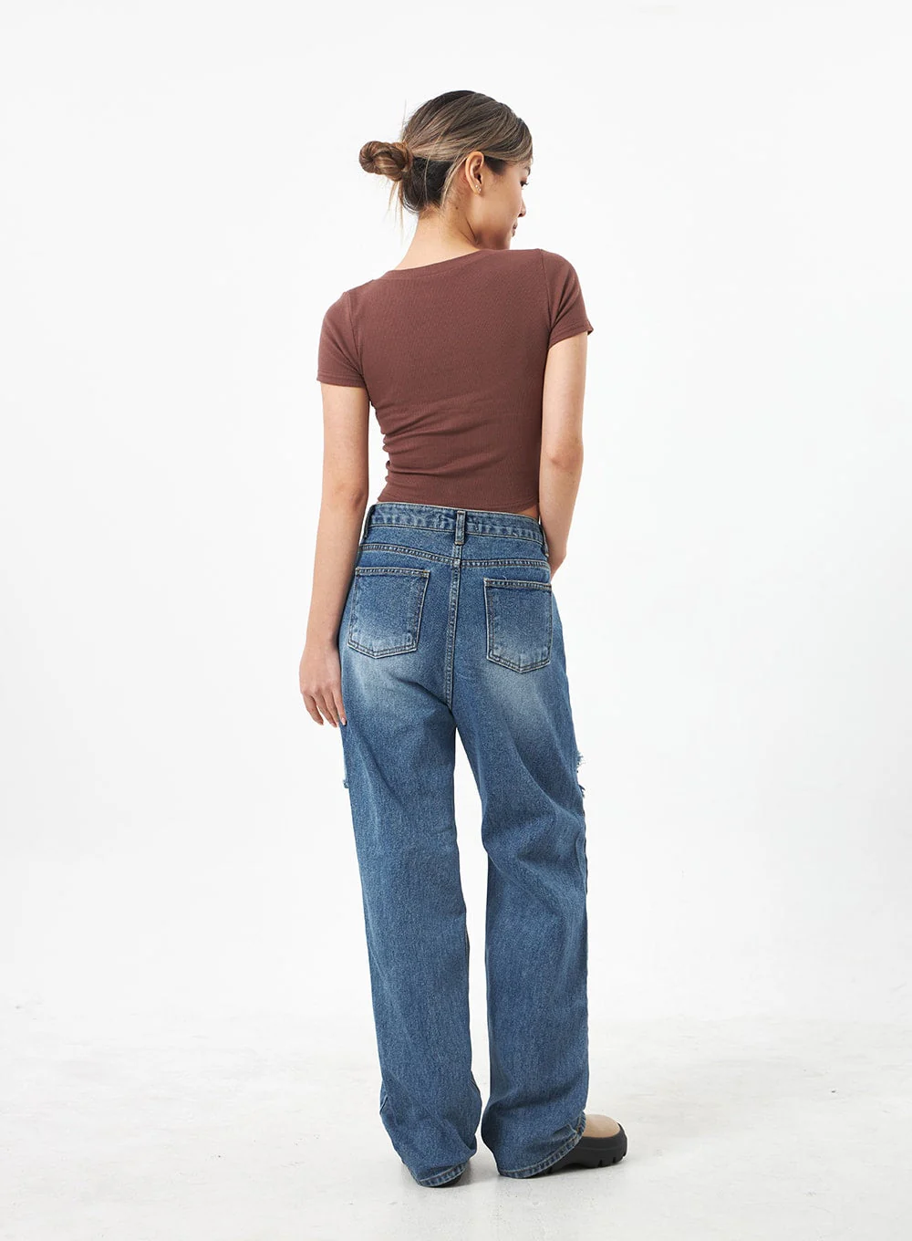 Wide Ripped Jeans CA304 - Image 12