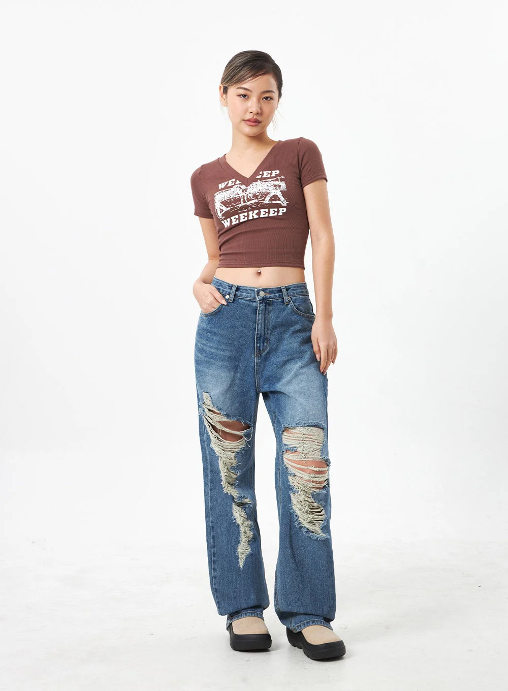 Wide Ripped Jeans CA304 - Image 7