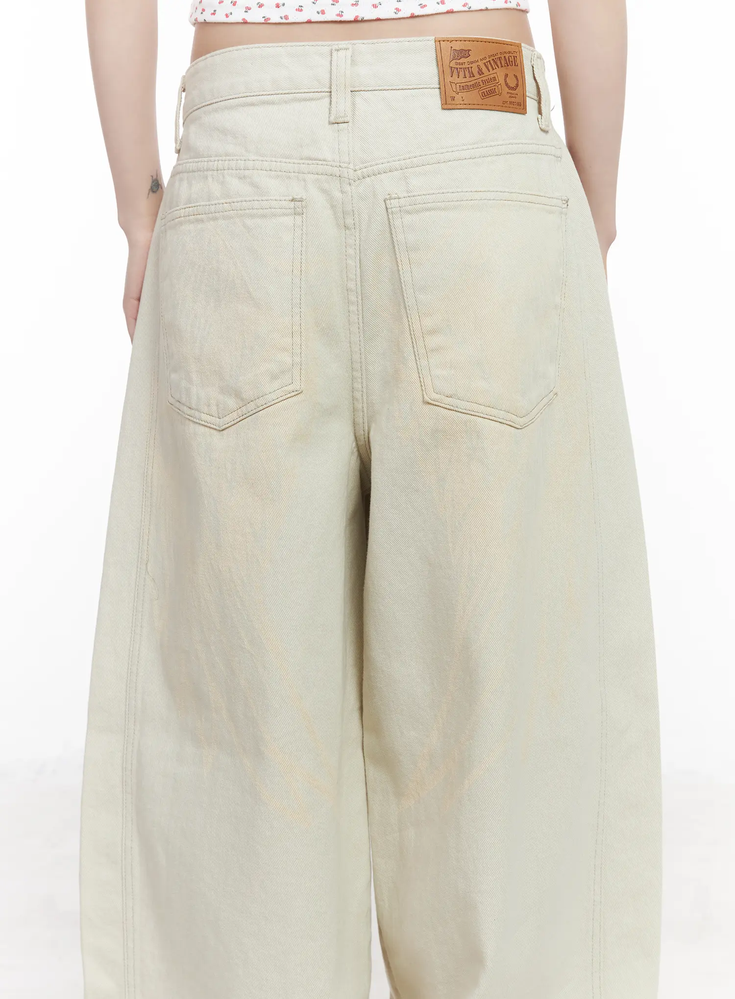 Wing Graphic Baggy Pants CM526 - Image 8