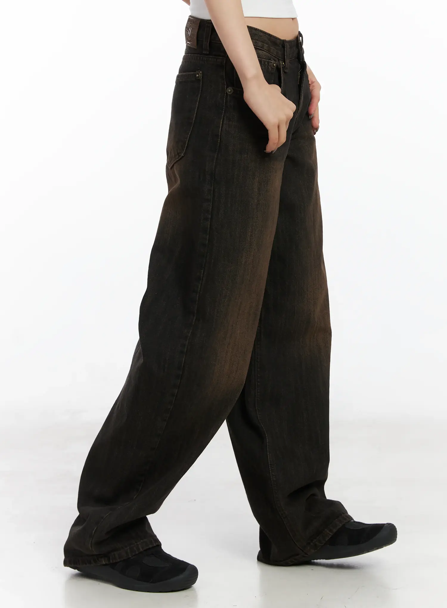 Winnie Brown Baggy Jeans CD502 - Image 4