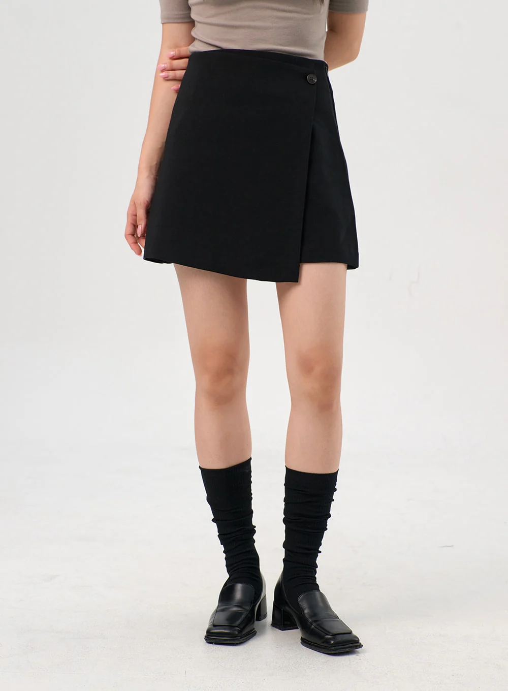 Wrap-Style Mini Skirt OG328 - Image 2