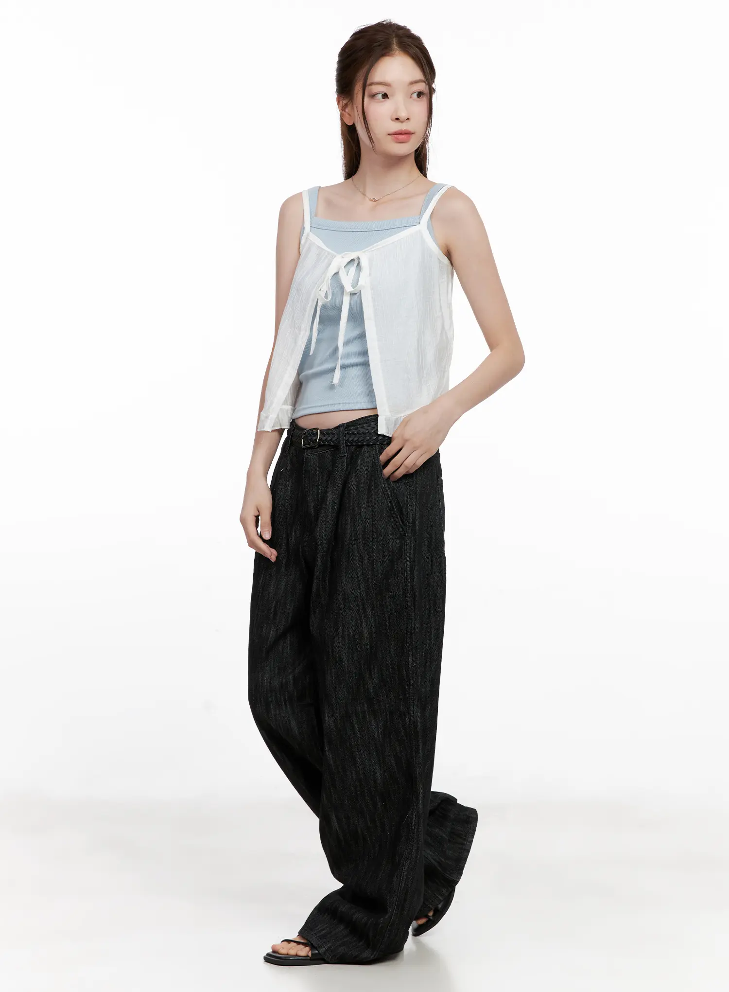 Yuha Wide-Leg Pintuck Denim Jeans CL523 - Image 9